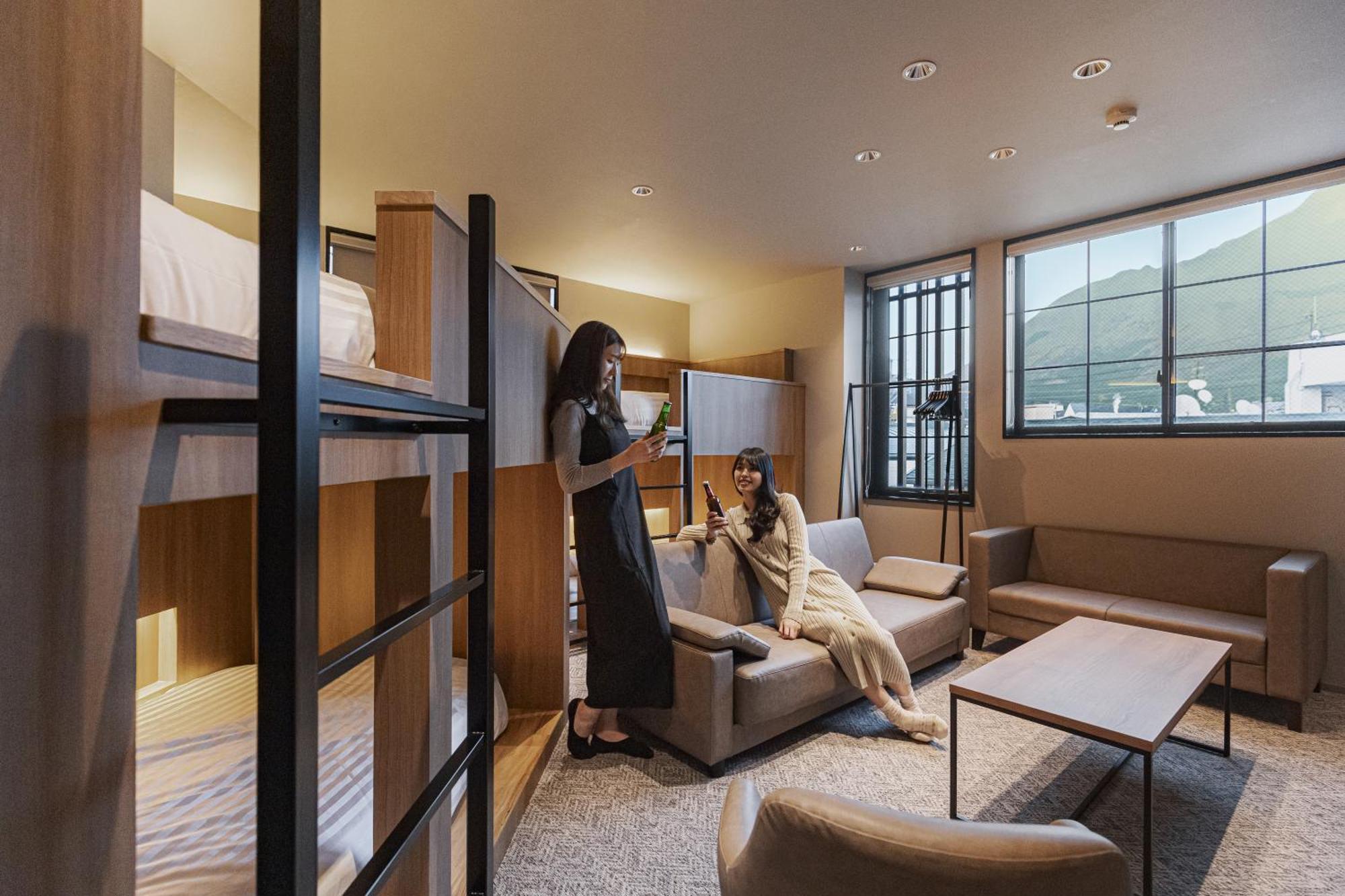 Gems Yufuin Hotel And Spa Cafe Bar ห้อง รูปภาพ